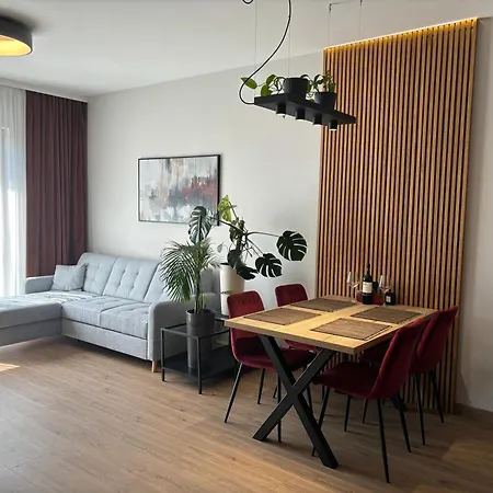 Apartment Climatic / Ul.grudziadzka / 2km From The Beach